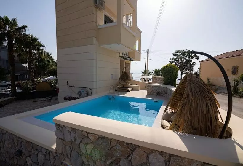 Votsalakia Hotel & Luxury Apartments