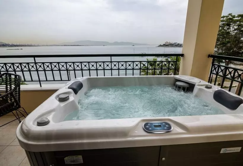 Votsalakia Hotel & Luxury Apartments