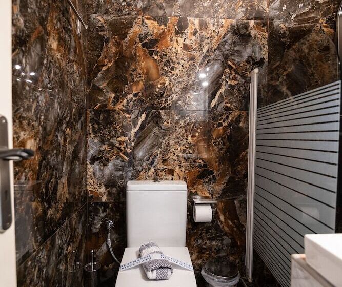 Votsalakia Hotel & Luxury Apartments