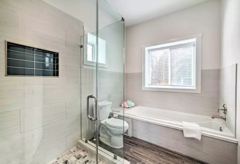 Waterfront Scotland Beach Retreat W/ Private Beach