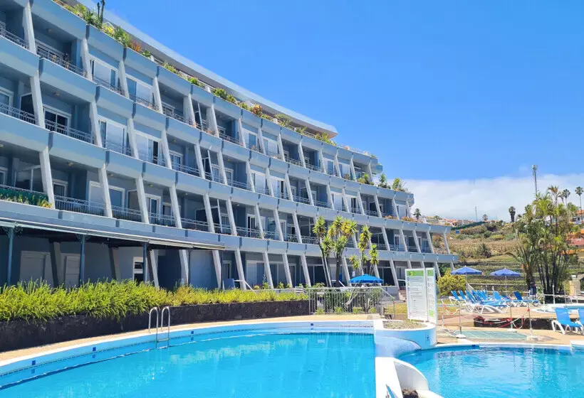 Coral La Quinta Park Suites