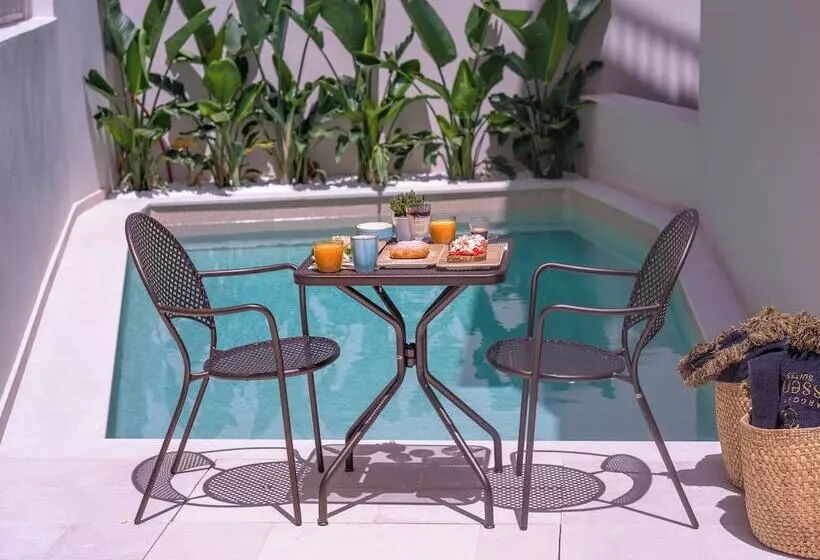 Hotelli Argostoli Essence Suites