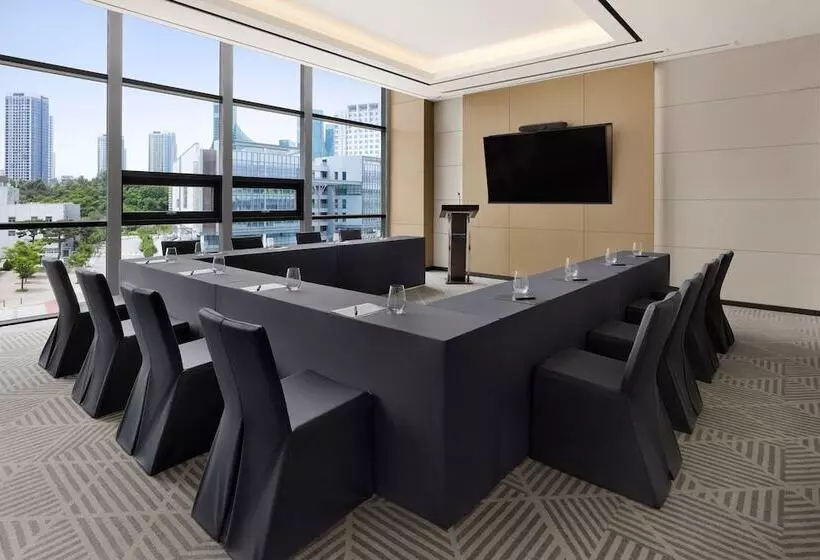 ホテル Courtyard By Marriott Sejong