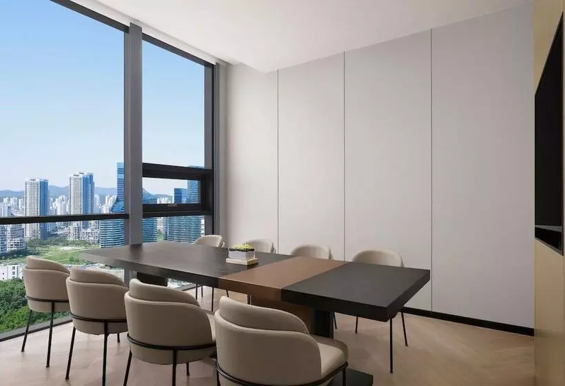 ホテル Courtyard By Marriott Sejong
