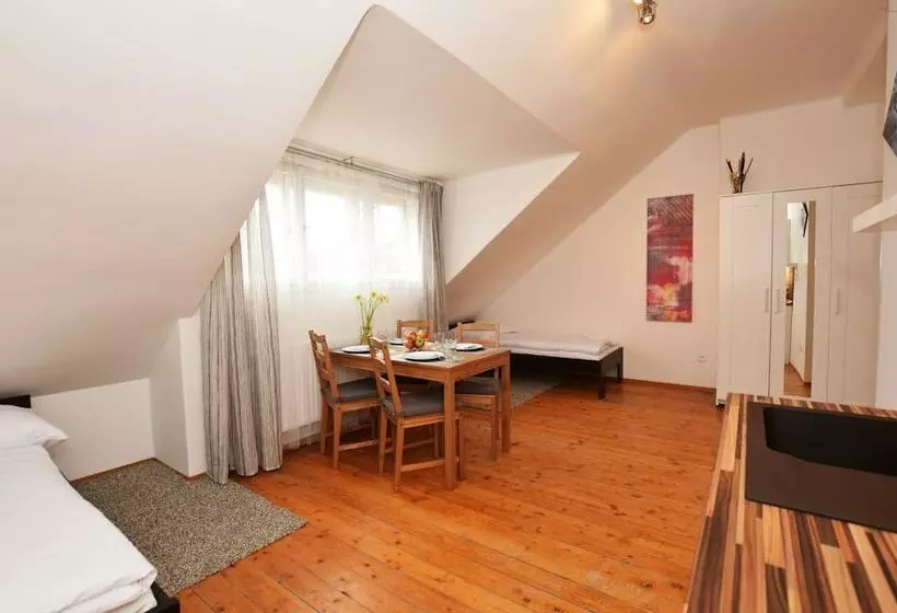 Hotelli Císařka Apartment