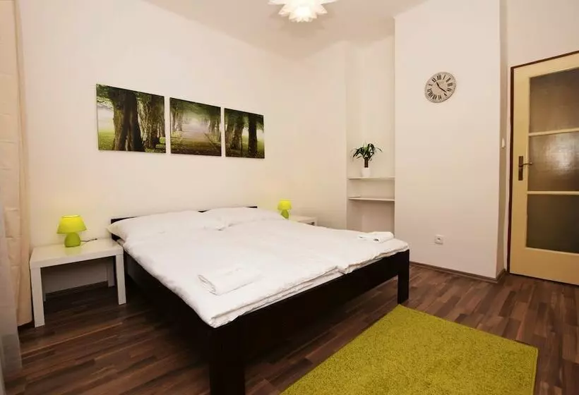 Hotelli Císařka Apartment
