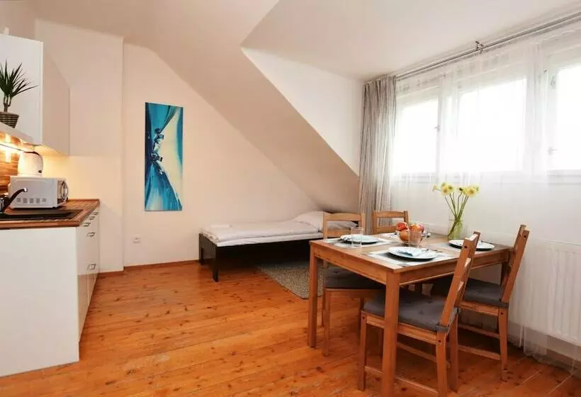 Hotelli Císařka Apartment