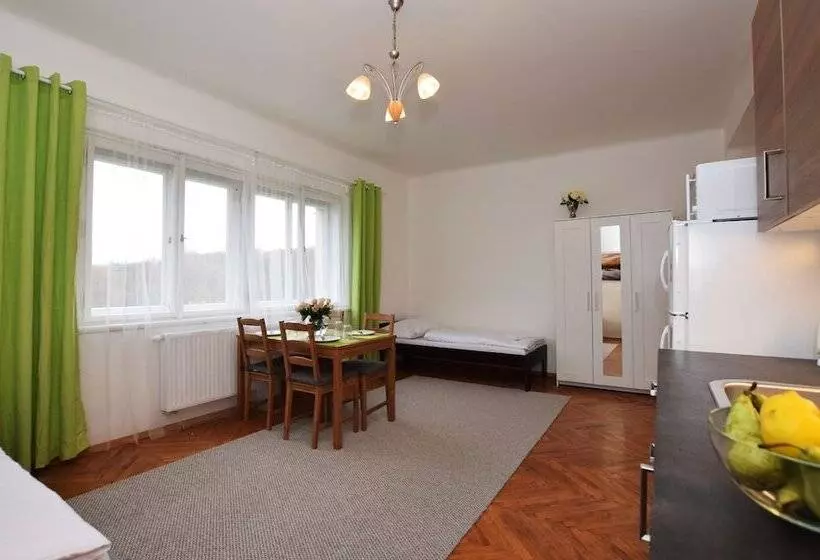 Hotelli Císařka Apartment