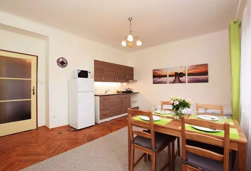 Hotelli Císařka Apartment