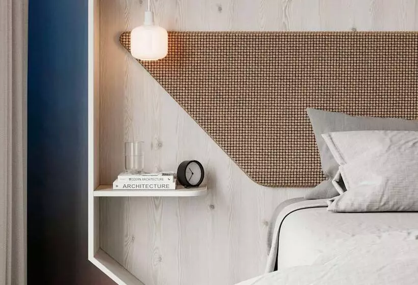 ホテル Ibis Styles Porto Vecchio