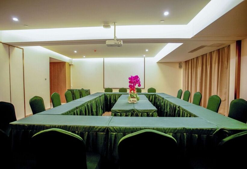 Quality Hotel Zhangye