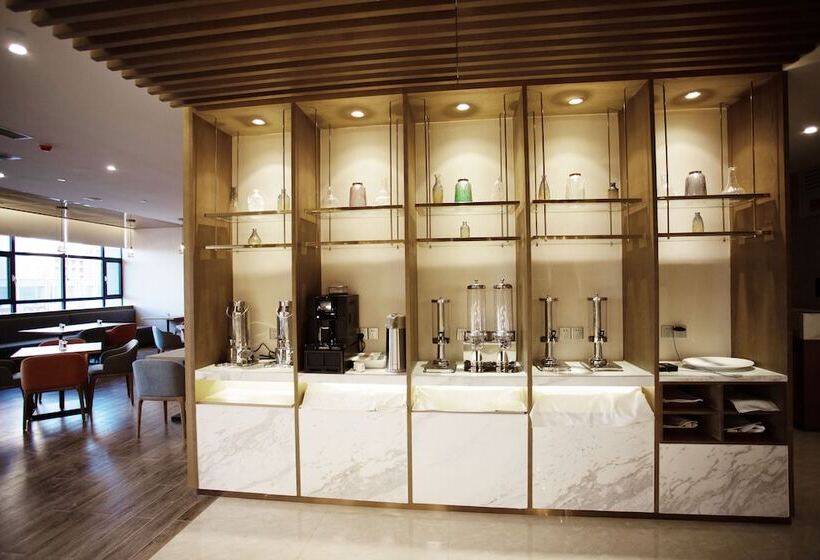 Quality Hotel Zhangye