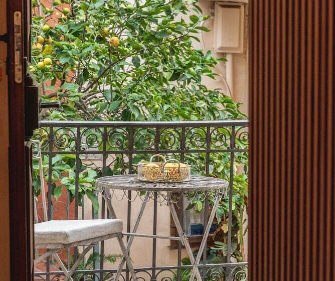 Отель Oniros Residenza Vecchia