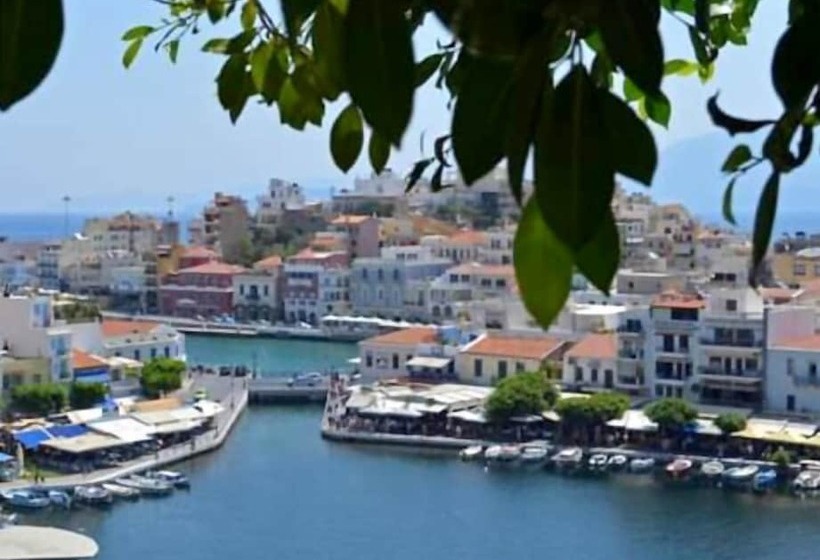 Kassandra Garden Residence