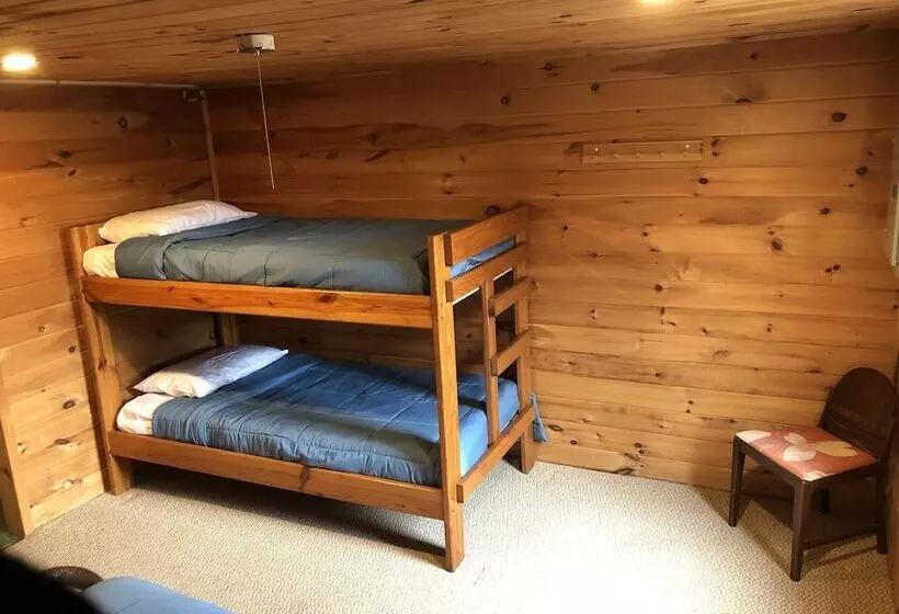 Kennebec Riverside Cabins