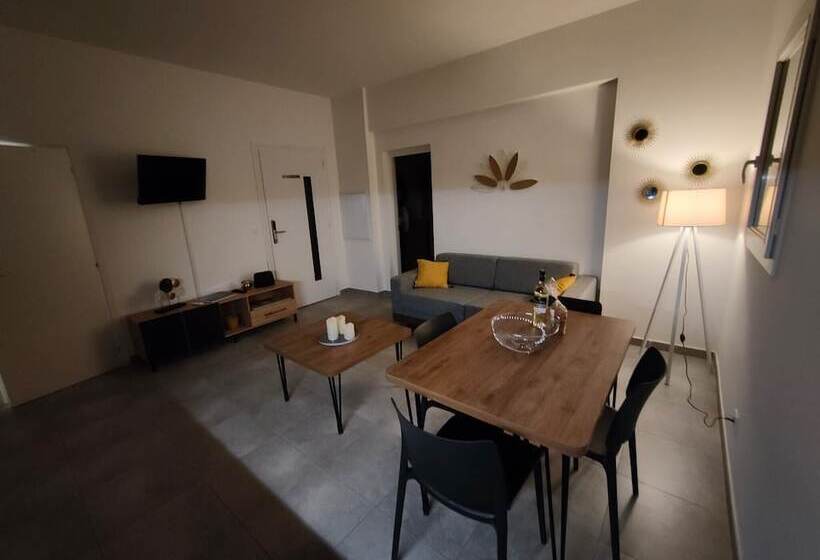 Les Hameaux De Saint Cyprien