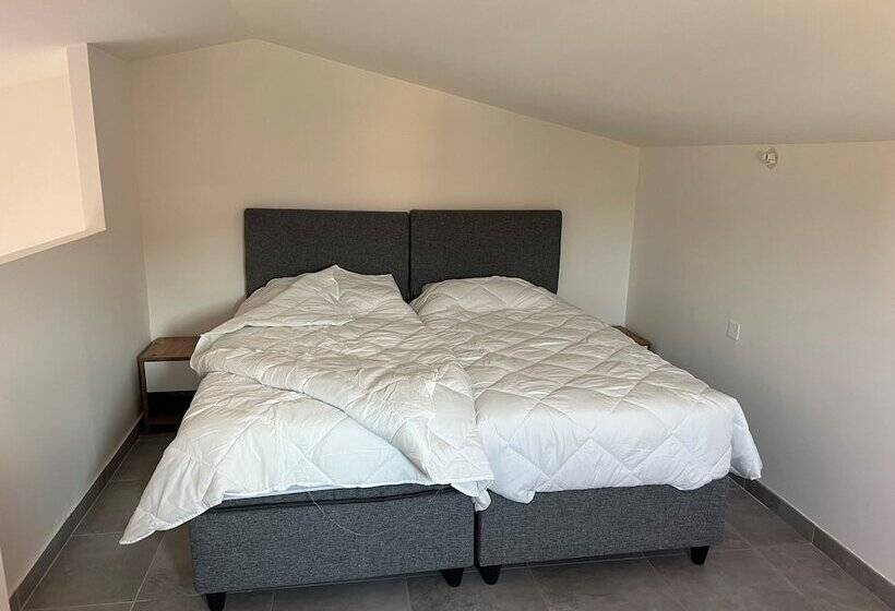 Les Hameaux De Saint Cyprien