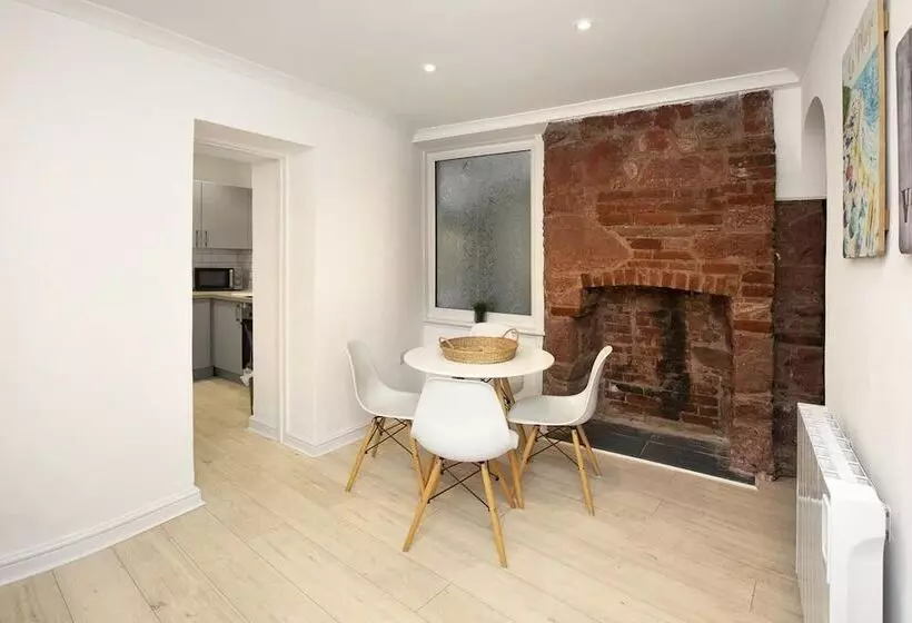 Patacake Cottage Teignmouth