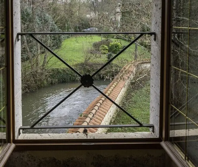 ペンション Moulin Du Fontcourt