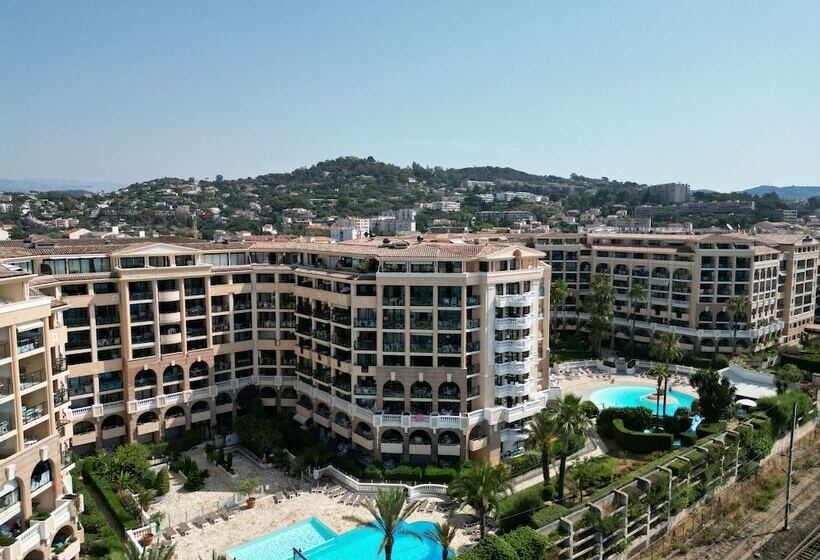Residence La Palme D Azur Cannes