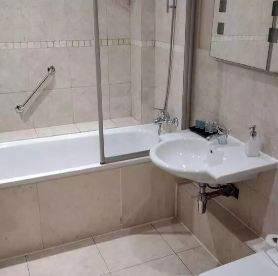 Shieling Cottage At Lovelady Shield