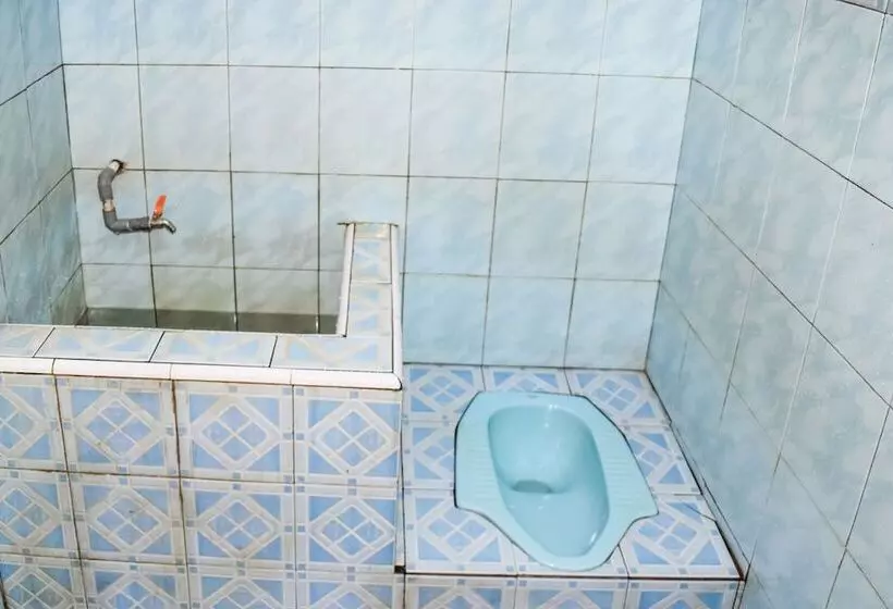 Hotelli Penginapan Widodo By Oyo