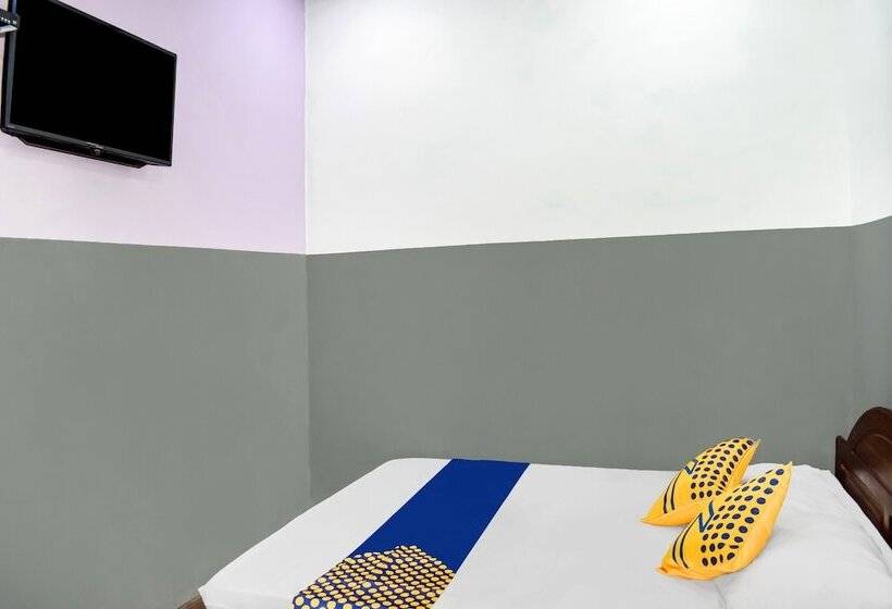 בית מלון כפרי Penginapan Widodo By Oyo