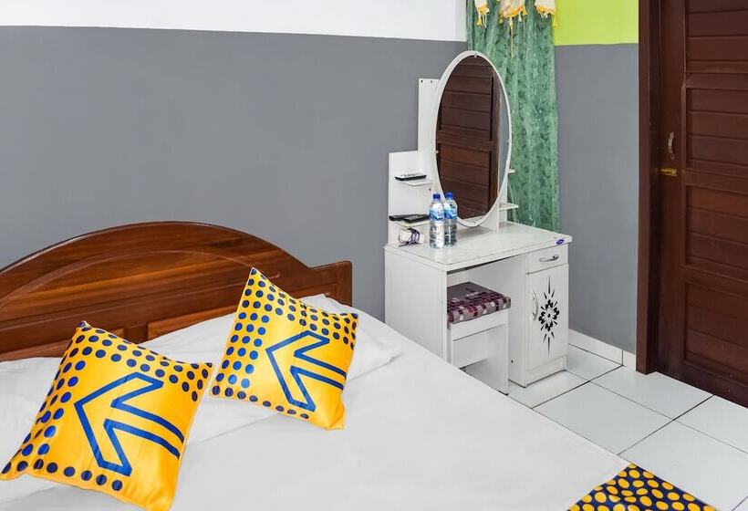 בית מלון כפרי Penginapan Widodo By Oyo