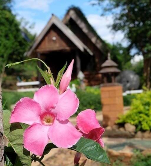 هتل Sai Nam Wang Resort