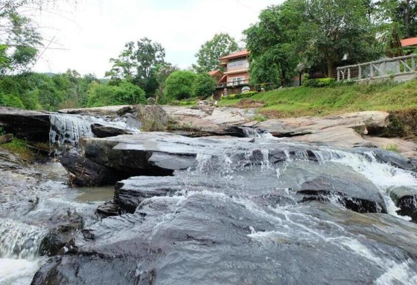 هتل Sai Nam Wang Resort