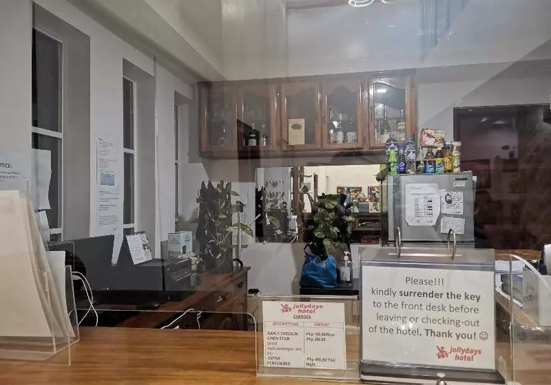 Jollydays Hotel By Reddoorz