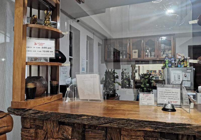 Jollydays Hotel By Reddoorz