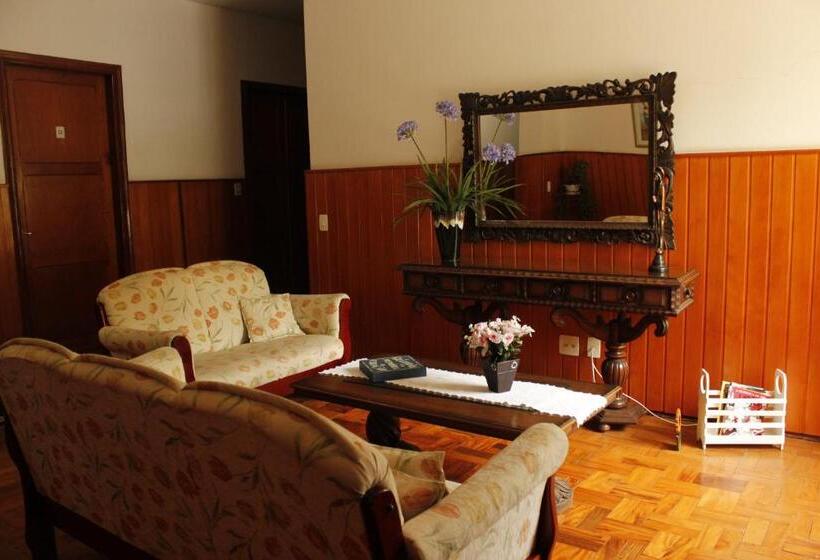 Aamiaismajoitus (B&B) Casa Sao Jose