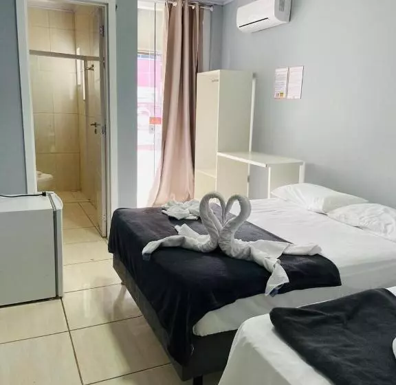 مسافرخانه Pousada Caminho Dos Sonhos