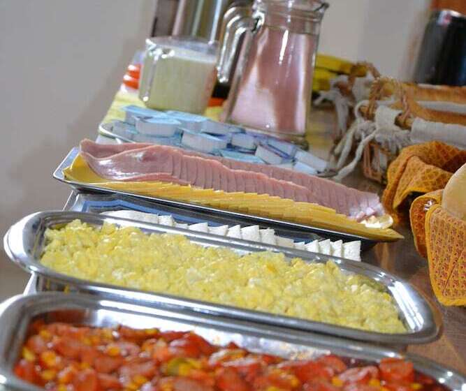 مسافرخانه Pousada Caminho Dos Sonhos