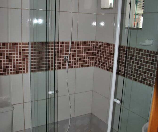 مسافرخانه Pousada Caminho Dos Sonhos