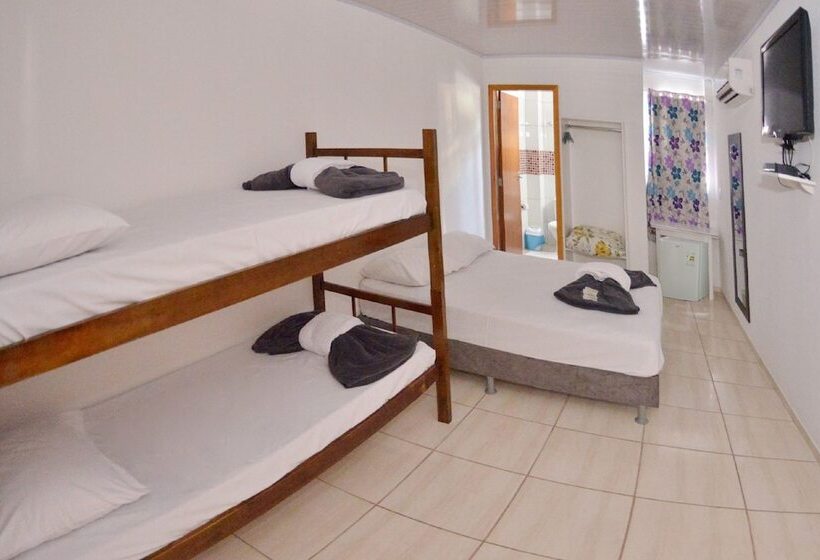 مسافرخانه Pousada Caminho Dos Sonhos