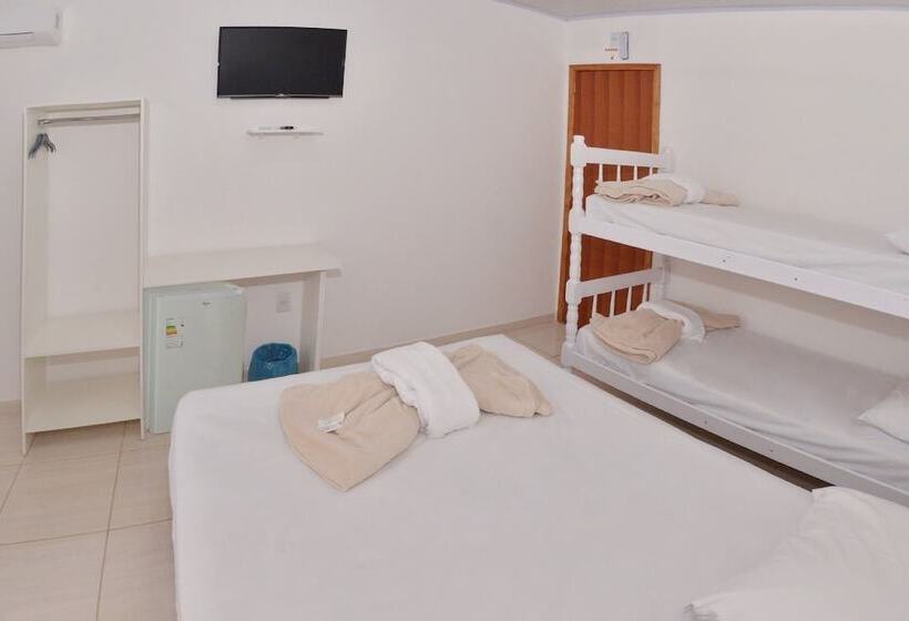 مسافرخانه Pousada Caminho Dos Sonhos