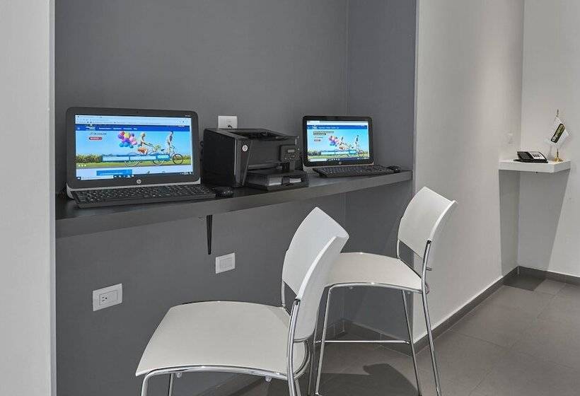 בית מלון כפרי City Express Junior By Marriott Aguascalientes Centro