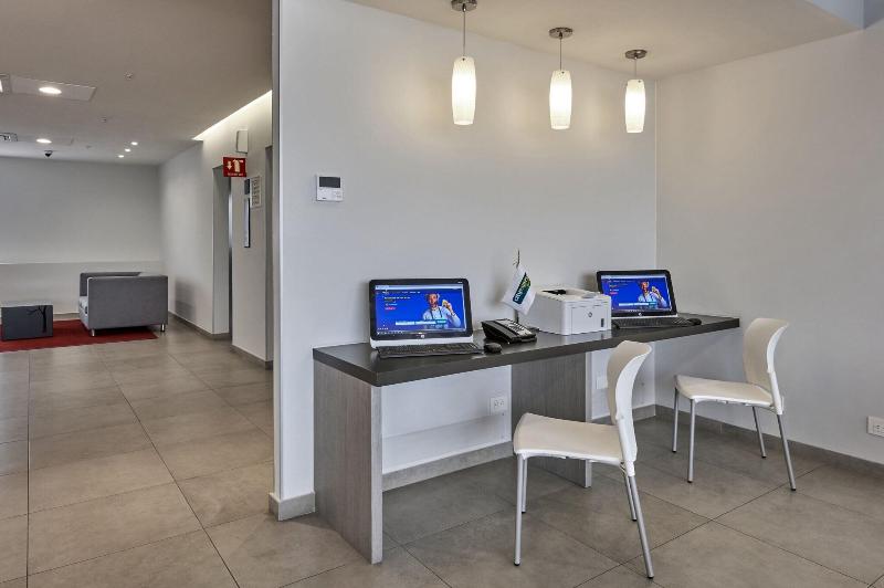 בית מלון כפרי City Express Junior By Marriott Aguascalientes Centro