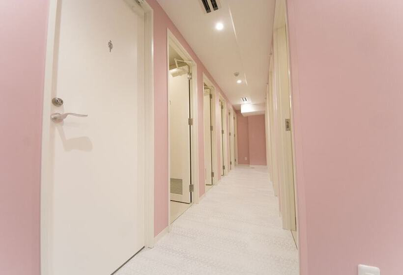 캡슐 호텔 Akihabara Bay