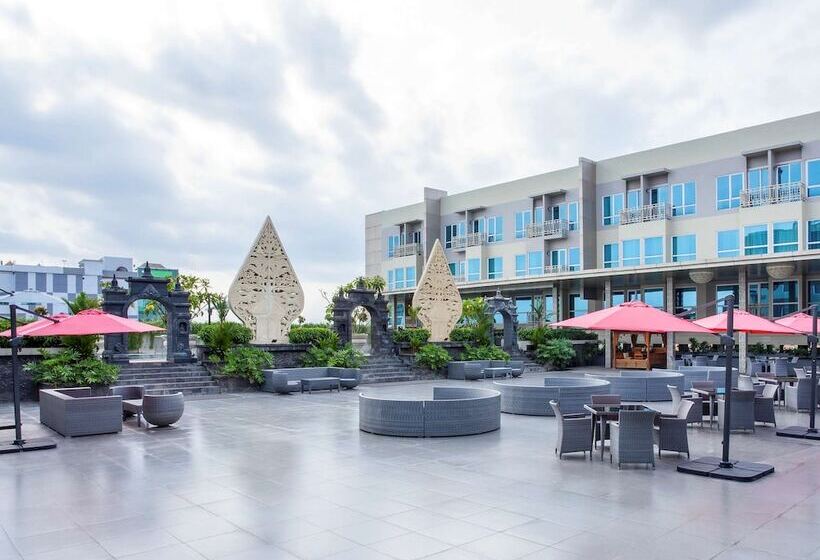 هتل Grand Mercure Yogyakarta Adi Sucipto