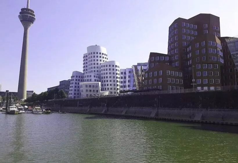 هتل Holiday Inn Düsseldorf City – Toulouser Allee, An Ihg