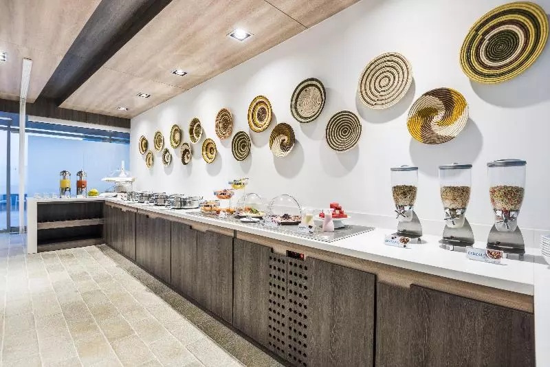 ホテル Holiday Inn Express Barranquilla Buenavista, An Ihg