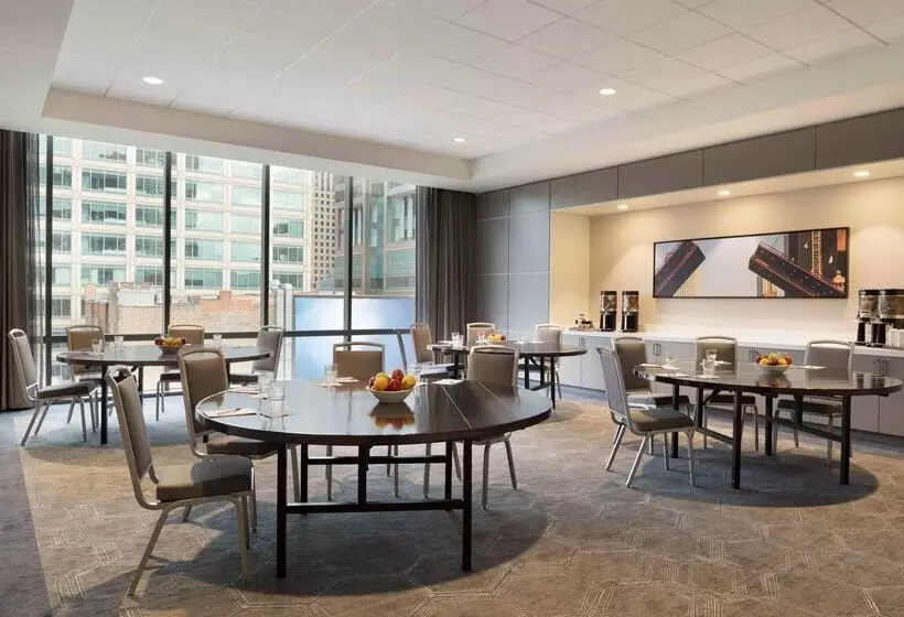 ホテル Homewood Suites By Hilton Chicago West Loop Fulton Mkt Area