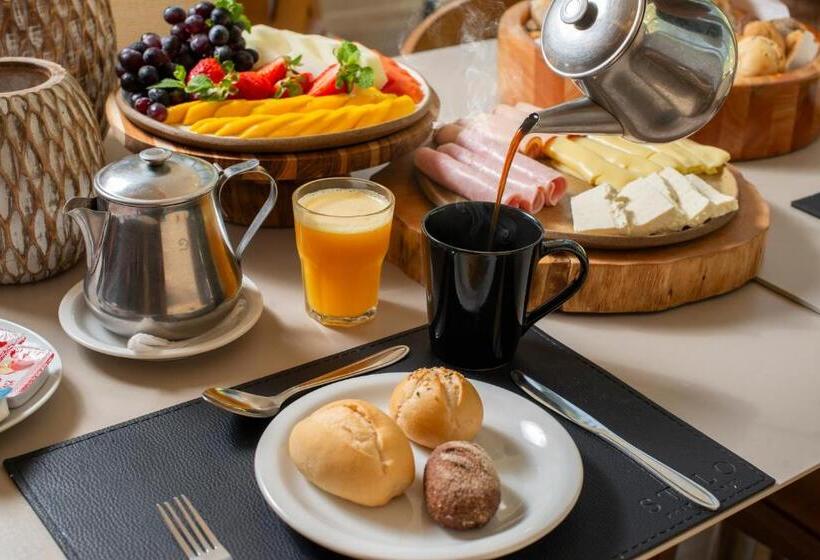 هتل Laghetto Stilo Barra