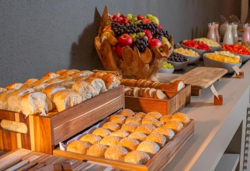 هتل Laghetto Stilo Barra