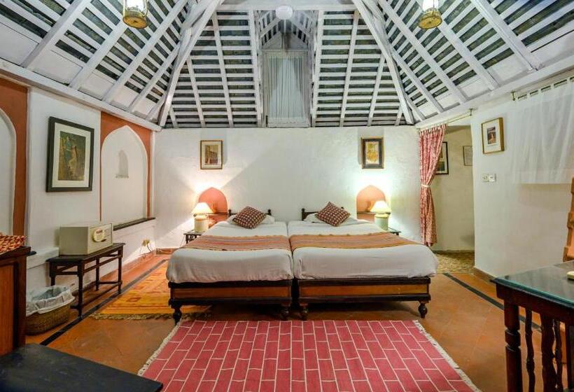 ホテル Neemrana Fortpalace