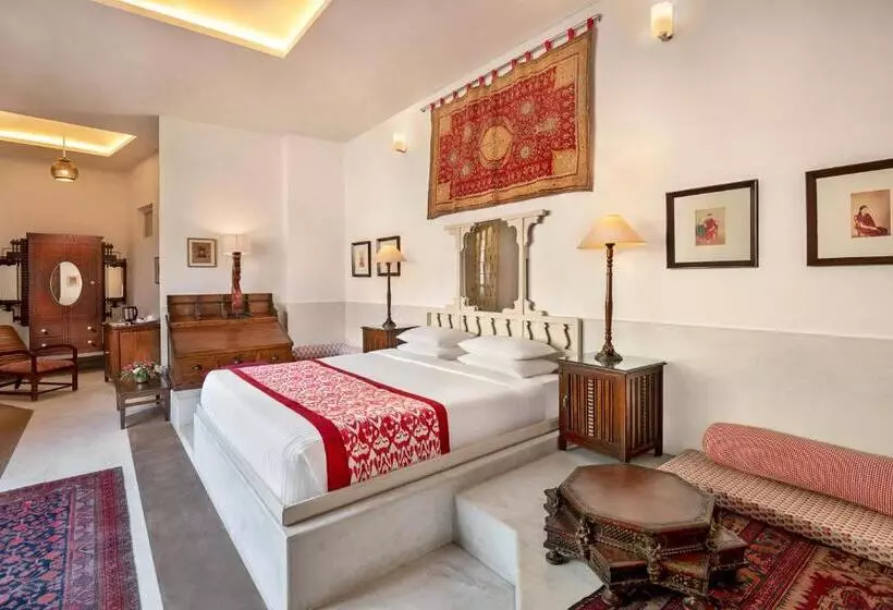Hotelli Neemrana Fortpalace