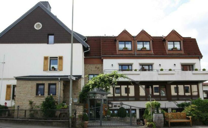 Hotelli Pfälzer Hof